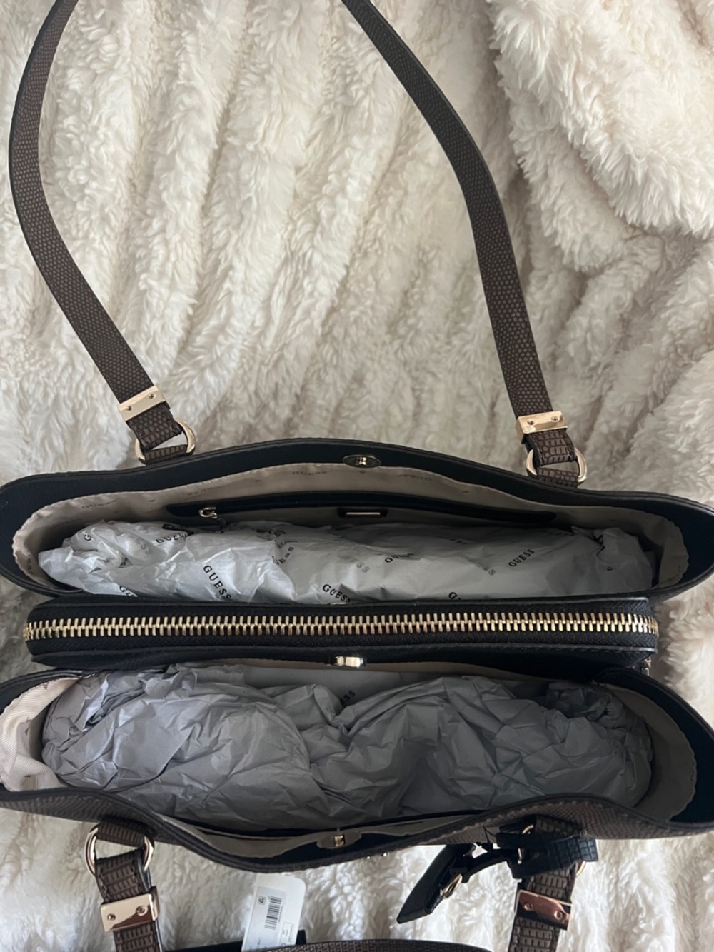 NWT GUESS Textured Purse and Wallet Set - Picture 4 of 14